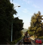 元亨光電可調(diào)光LED路燈進軍深圳