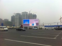 都市大門的入口，不一樣的傳媒呈現(xiàn)